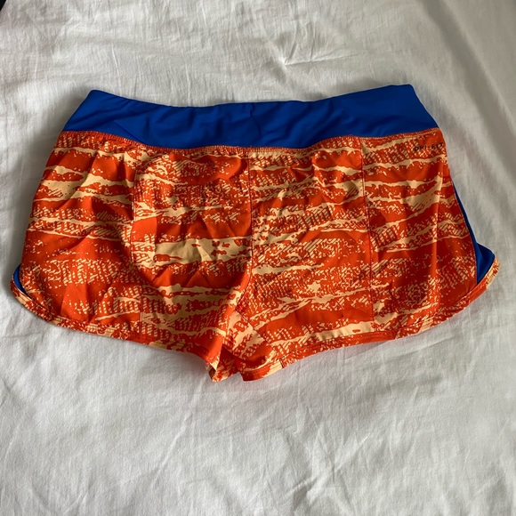 Nike University of Florida Orange Running Shorts - Picture 2 of 3